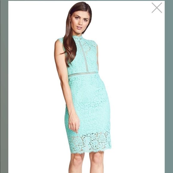 Bardot LACE PANEL DRESS IN MINT size 12 - Picture 1 of 7